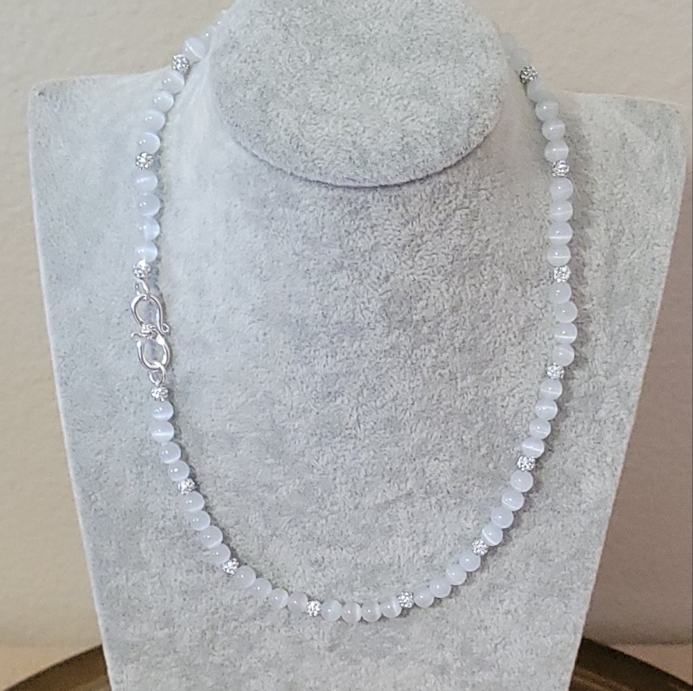 Lovely White Moonstone Necklace With Silver Rhinestone Beads - Picture 3 of 6